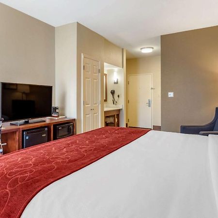 Comfort Suites Memphis Buitenkant foto
